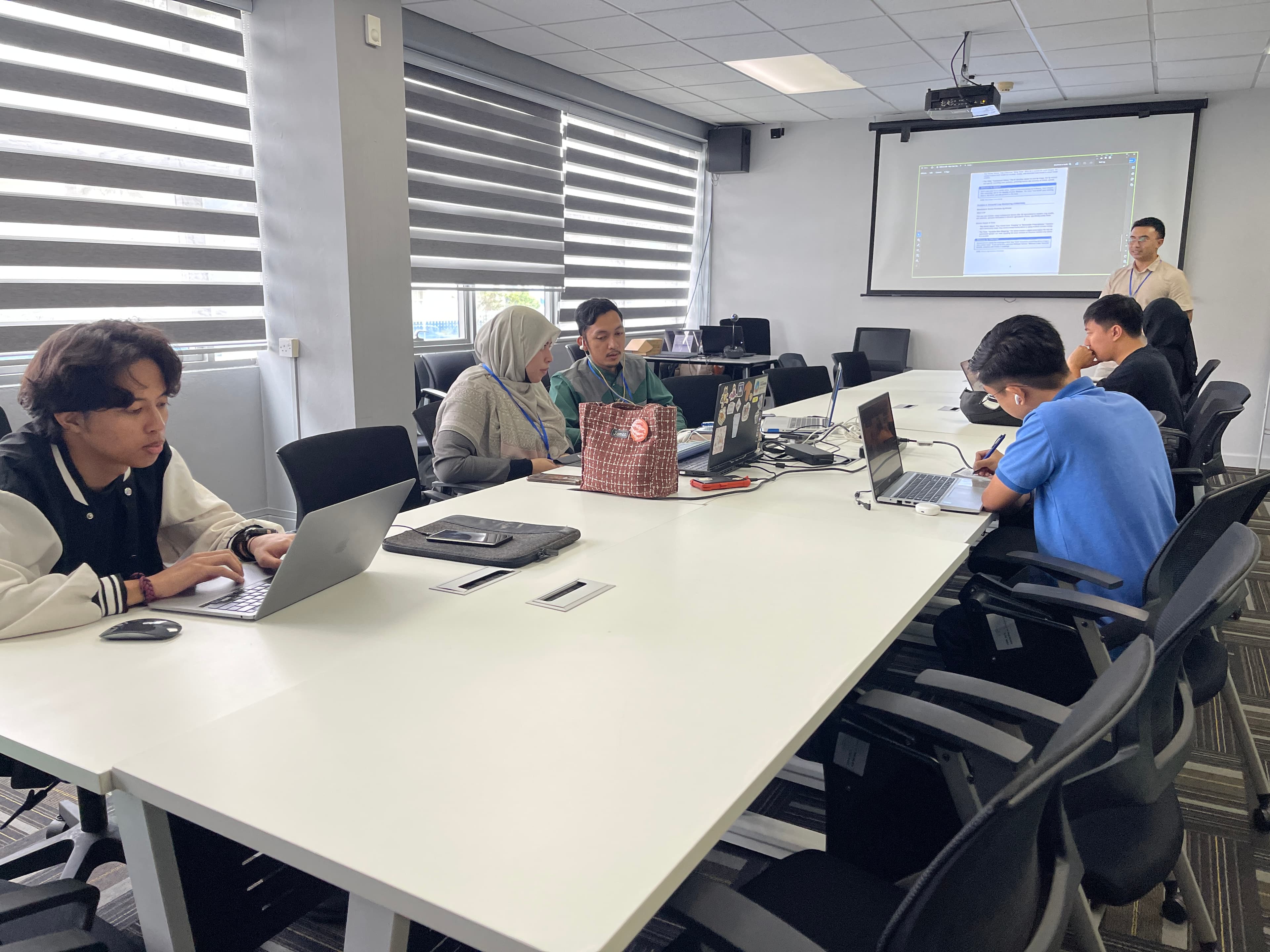 AI Trainer for Reka Lab